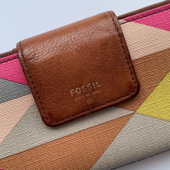 FOSSIL | Geometric patterned purse - Picture 2 of 10